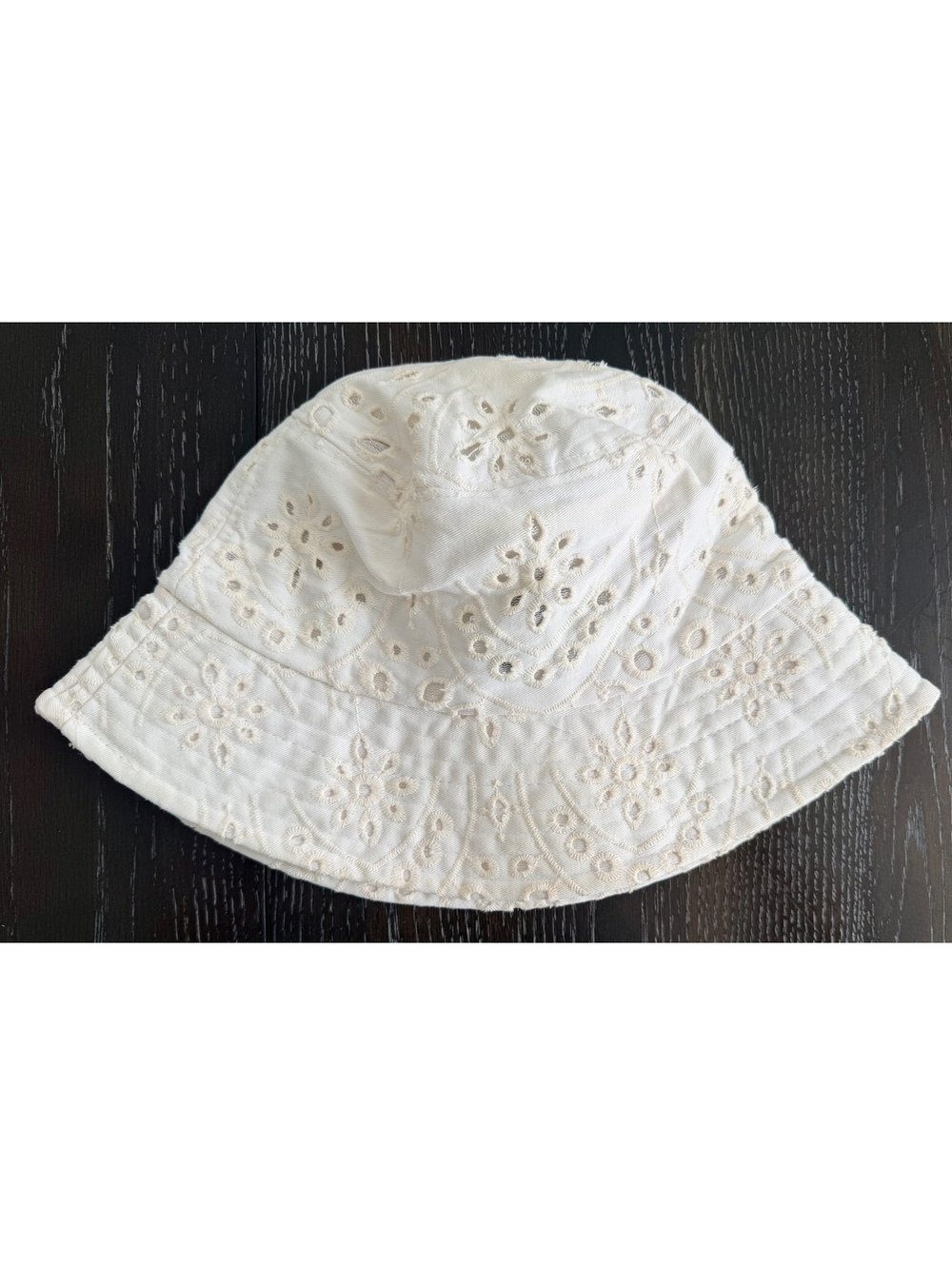 White Eyelet Bucket Hat One Size